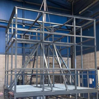 Fabricación de subconjuntos y estructuras metálicas completas